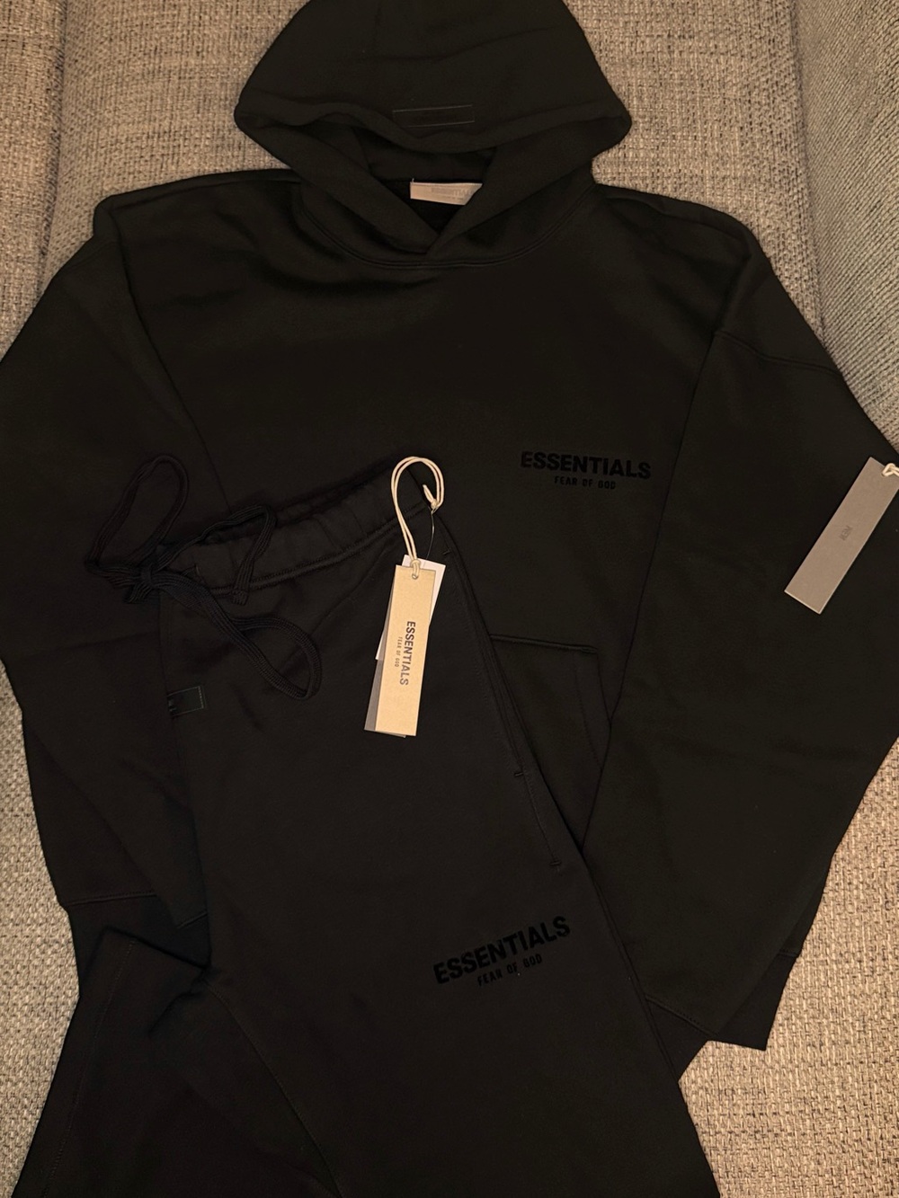 ESSENTIALS Men’s Black Crewneck Hoodie & Sweatpants Set